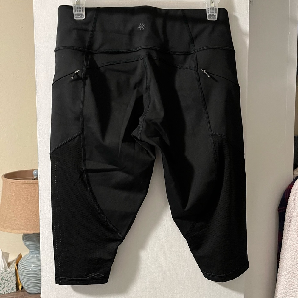 Athleta Contender Mesh Crop - Picture 8 of 8